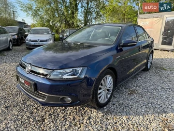 Авто Volkswagen Jetta 2013 № 7676212