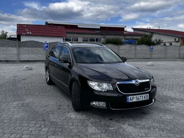 Авто Skoda Superb 2013 № 7676251