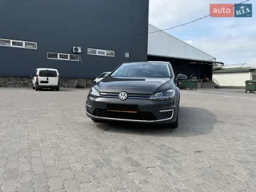 Авто Volkswagen E-Golf 2019 № 7676262