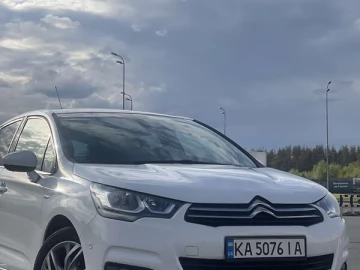 Авто Citroen C4 2012 № 7676418