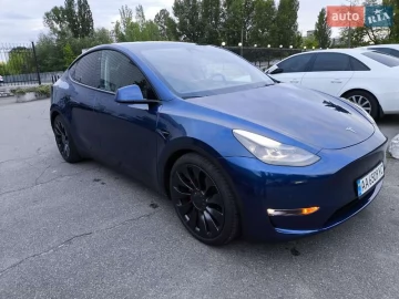 Авто Tesla Model Y 2022 № 7676432