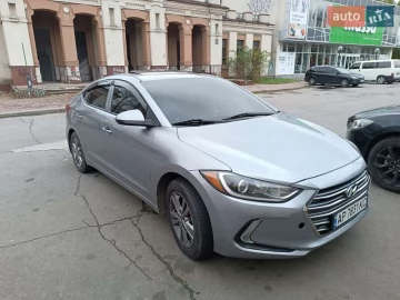 Авто Hyundai Elantra 2016 № 7676486