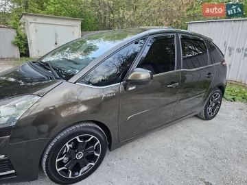 Авто Citroen C4 Picasso 2011 № 7676497