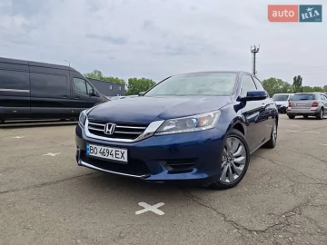 Авто Honda Accord 2014 № 7676510