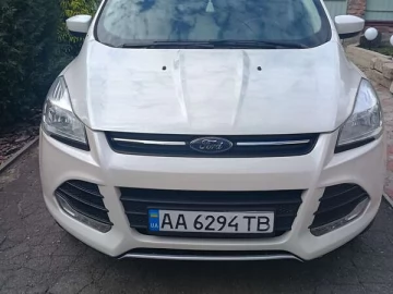 Авто Ford Escape 2016 № 7676515