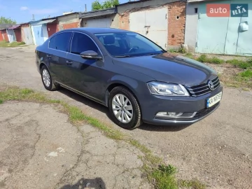 Авто Volkswagen Passat 2012 № 7676526