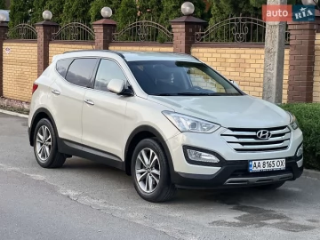 Авто Hyundai Santa Fe 2015 № 7676666