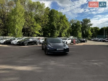 Авто Tesla Model 3 2023 № 7676756