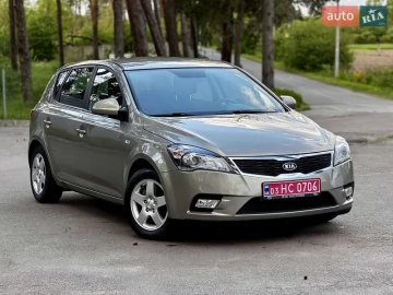 Авто KIA Ceed 2010 № 7676768