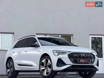 Авто Audi E-Tron 2020 № 7676799