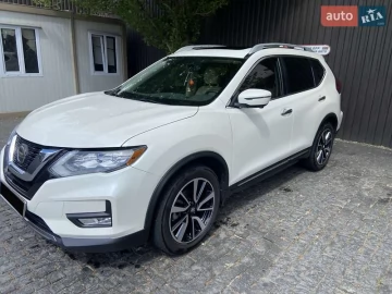 Авто Nissan Rogue 2018 № 7676878