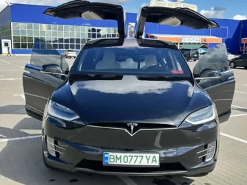 Авто Tesla Model X 2018 № 7676899
