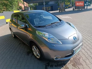 Авто Nissan Leaf 2014 № 7676951