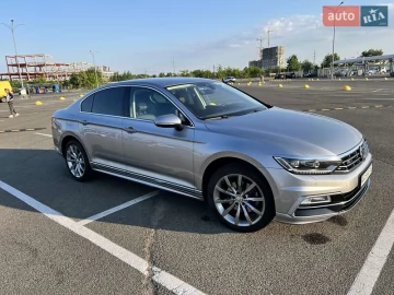 Авто Volkswagen Passat 2018 № 7676994
