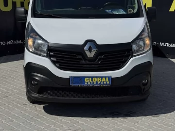 Авто Renault Trafic 2015 № 7677068