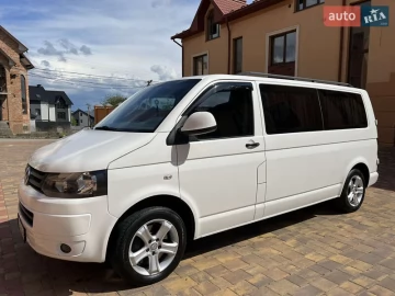 Авто Volkswagen Transporter 2010 № 7677072