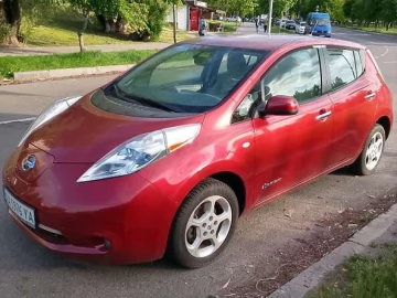 Авто Nissan Leaf 2011 № 7677134