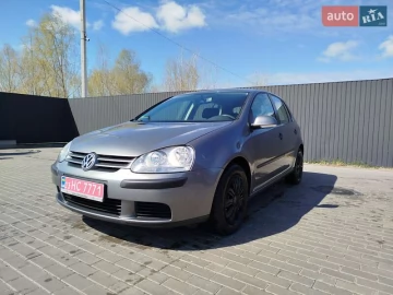 Авто Volkswagen Golf 2005 № 7677147