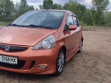Авто Honda Jazz 2006 № 7677296