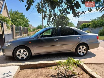 Авто Toyota Camry 2002 № 7677303