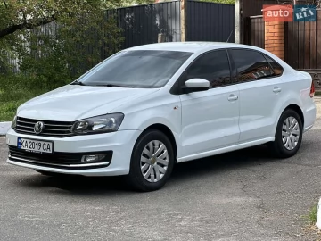 Авто Volkswagen Polo 2017 № 7677321