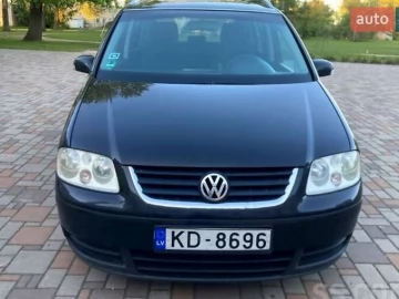 Авто Volkswagen Touran 2004 № 7677425