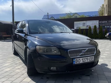 Авто Volvo V50 2007 № 7677457