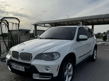 Авто BMW X5 2010 № 7677511