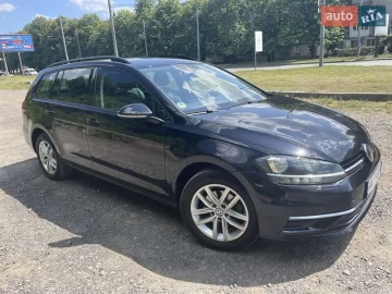Авто Volkswagen Golf 2018 № 7677515