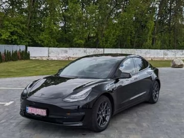 Авто Tesla Model 3 2018 № 7677519