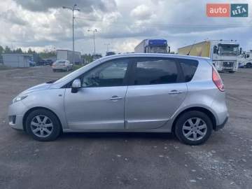 Авто Renault Scenic 2011 № 7677596