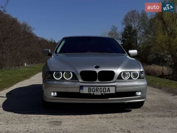 Авто BMW 5 Series 2001 № 7677597