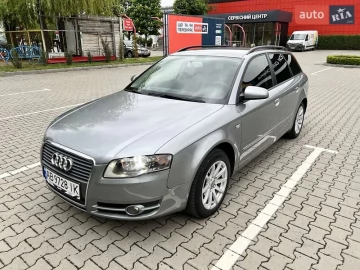 Авто Audi A4 2006 № 7677599