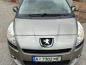 Авто Peugeot 5008 2011 № 7677614