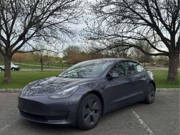 Авто Tesla Model 3 2018 № 7677658