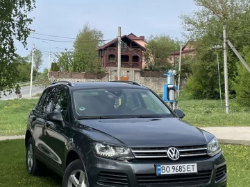 Авто Volkswagen Touareg 2012 № 7677670