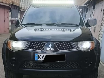 Авто Mitsubishi L 200 2007 № 7677728