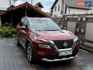 Авто Nissan Rogue 2023 № 7677857