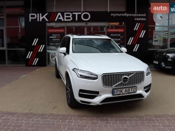 Авто Volvo Xc90 2018 № 7677881