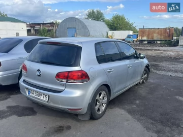 Авто Volkswagen Golf 2010 № 7677907