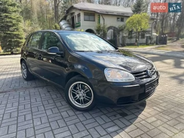 Авто Volkswagen Golf 2004 № 7677967