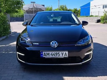 Авто Volkswagen E-Golf 2016 № 7678052