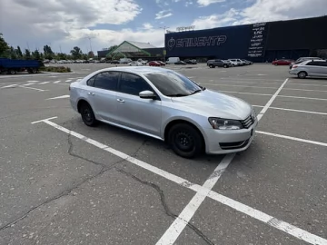 Авто Volkswagen Passat 2012 № 7678066