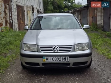 Авто Volkswagen Bora 2001 № 7678276
