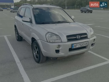 Авто Hyundai Tucson 2004 № 7678353