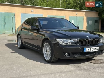Авто BMW 7 Series 2005 № 7678374