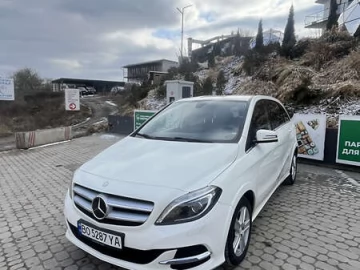 Авто Mercedes B-Class 2015 № 7678399