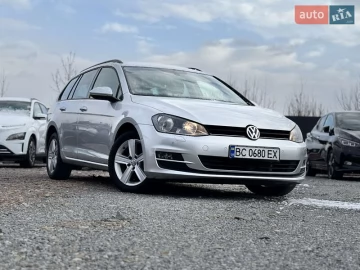 Авто Volkswagen Golf 2013 № 7678448