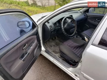 Авто Mitsubishi Carisma 2003 № 7678472
