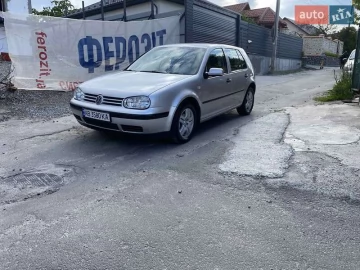 Авто Volkswagen Golf 2001 № 7678539